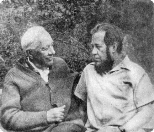 Корней Чуковский и Александр Солженицын в Переделкино. 1969